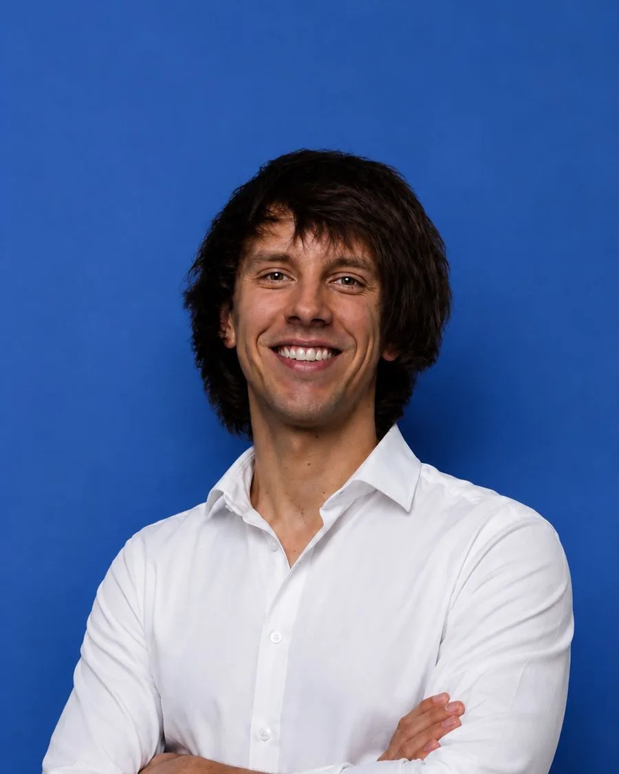 Alex